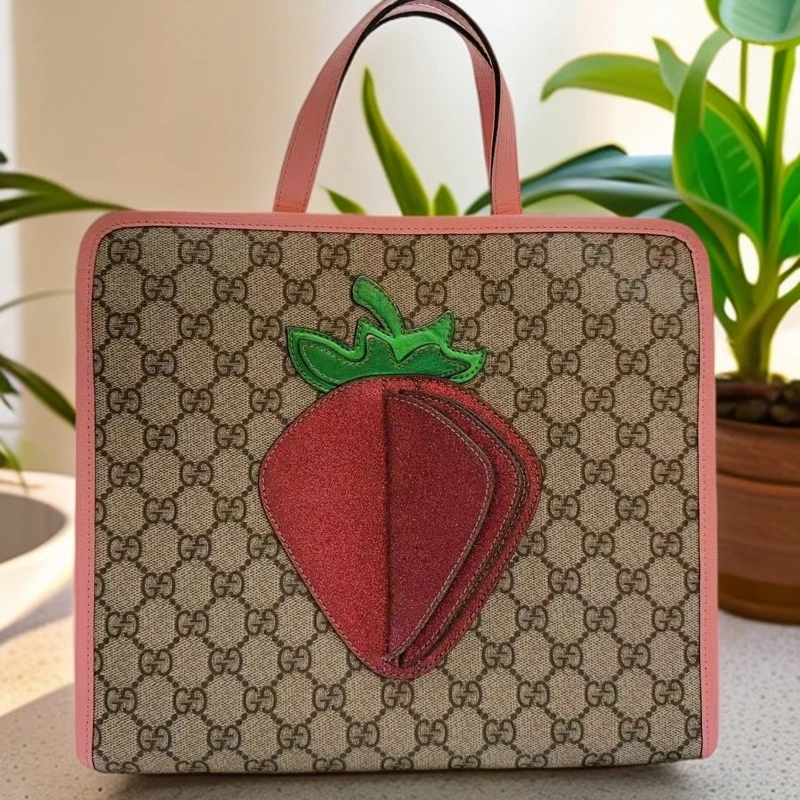 95新 GUCCI/古驰  草莓儿童包 1044 4681