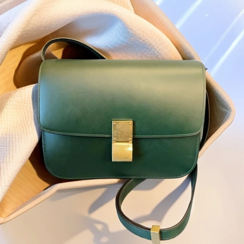 95新 Celine/思琳  BOX豆腐包墨绿色 999 6952