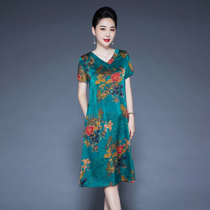 夏季新款印花高档真丝连衣裙女宽松大码洋气中老年桑蚕丝妈妈裙子