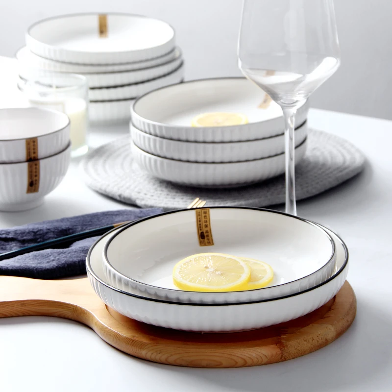 盘子菜盘家用日式釉下彩陶瓷菜碟子创意餐具圆果盘个性早餐盘组合