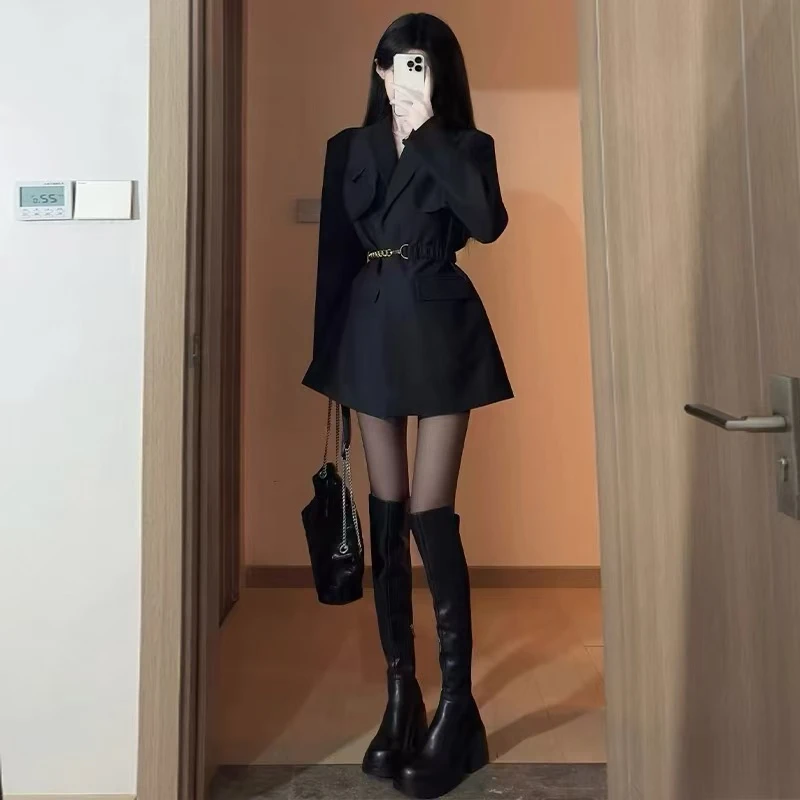 2025秋季女生设计师款西装外套 JYNZFMGZYP2308090903