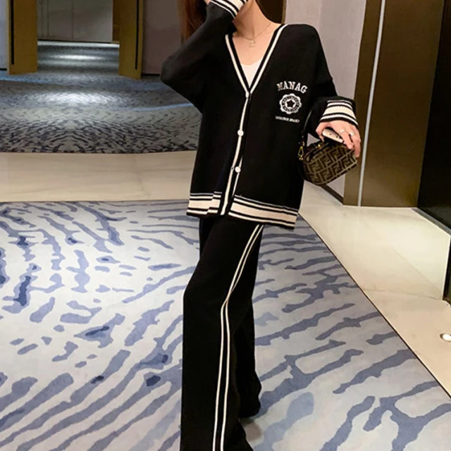 2025秋装设计师款时尚套装女 JYNZJYFMXX2309202102