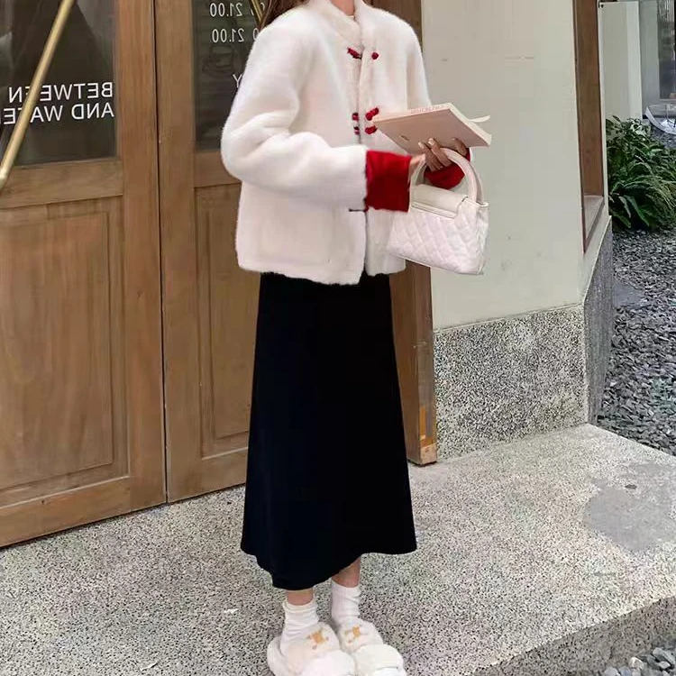 2024秋季女生设计师大衣款外套 JYNZJYFMXX2401060503