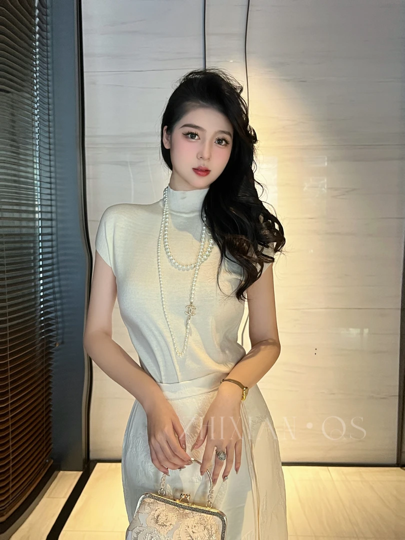 【智贤轻奢】紧身半高领女打底黑内搭上衣修身针织衫毛衣打底衫显瘦