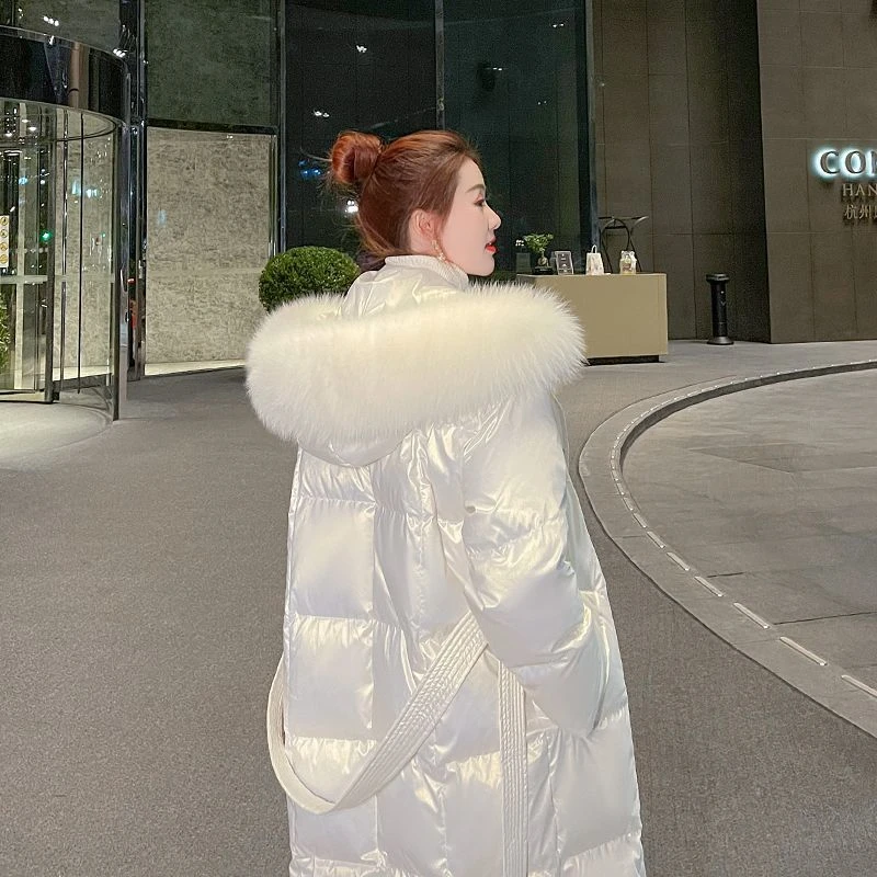 白色免洗亮面羽绒服女冬中长款2023年新款时尚洋气加厚长款潮