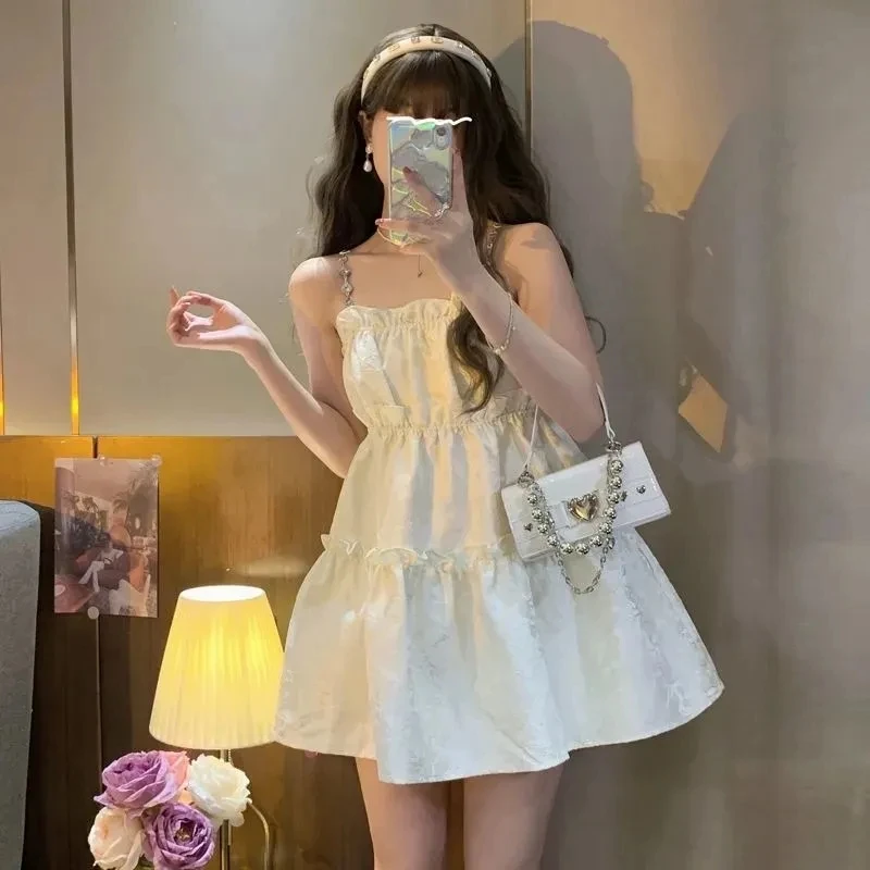 辣妹连衣裙太阳花蓬蓬裙吊带裙女夏季新款别致独特设计感短裙子