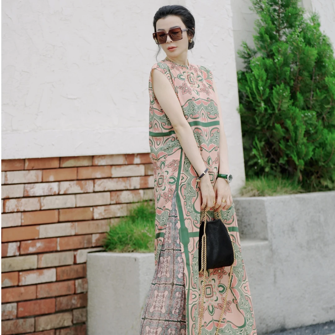 PanYiXiu/潘依绣桑-蚕-丝-浪漫茶歇气质圆领无袖连衣裙 W-61349