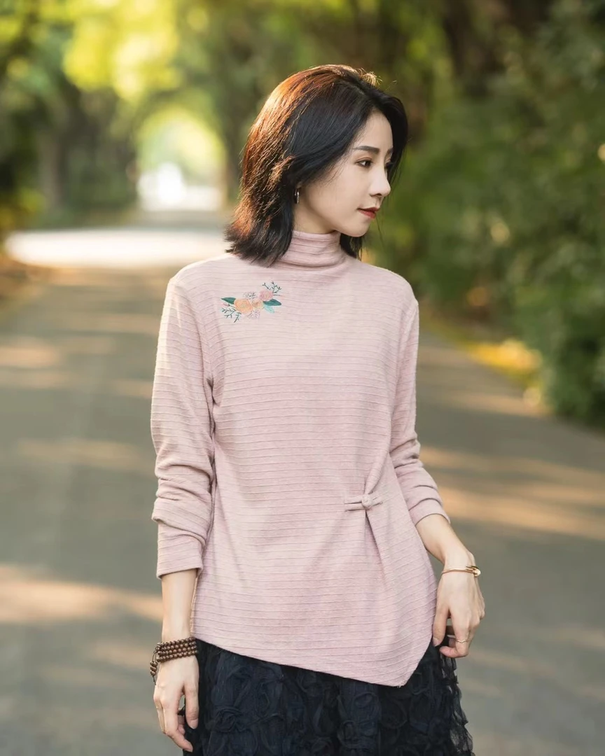 【如水阁】半高领盘扣针织打底衫国风复古毛衣绣花宽松绒衫高弹力