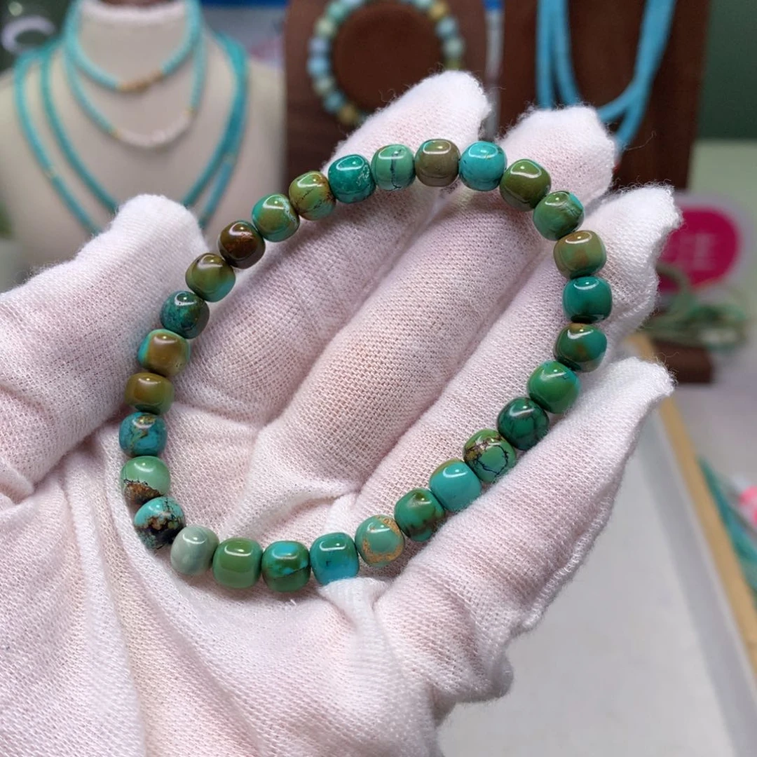 绿松石配饰未镶嵌