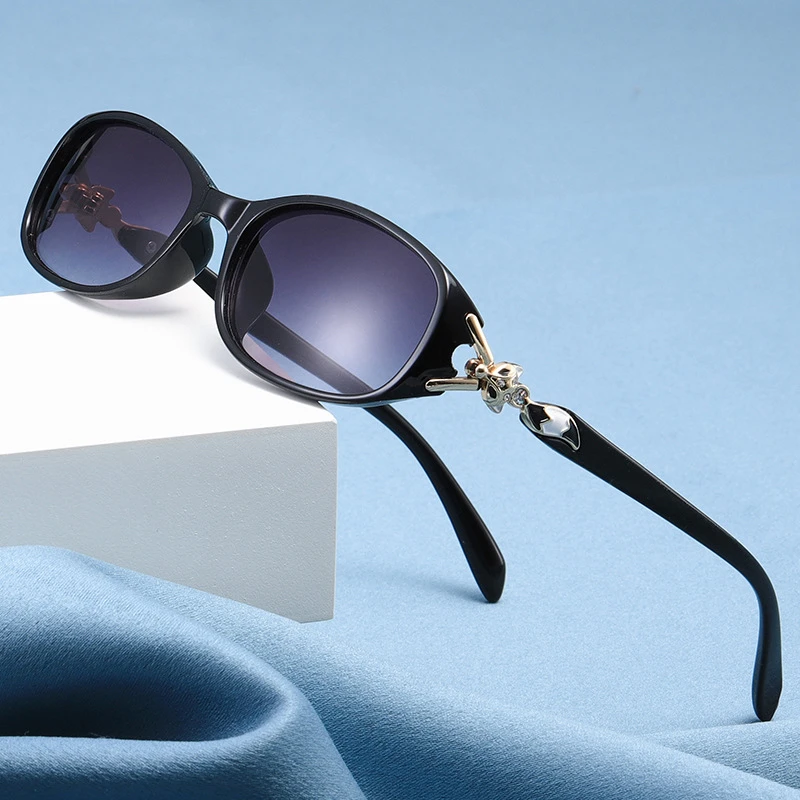 中老年妈妈戴2023新款女士太阳镜防紫外线专用百搭网红防晒墨镜