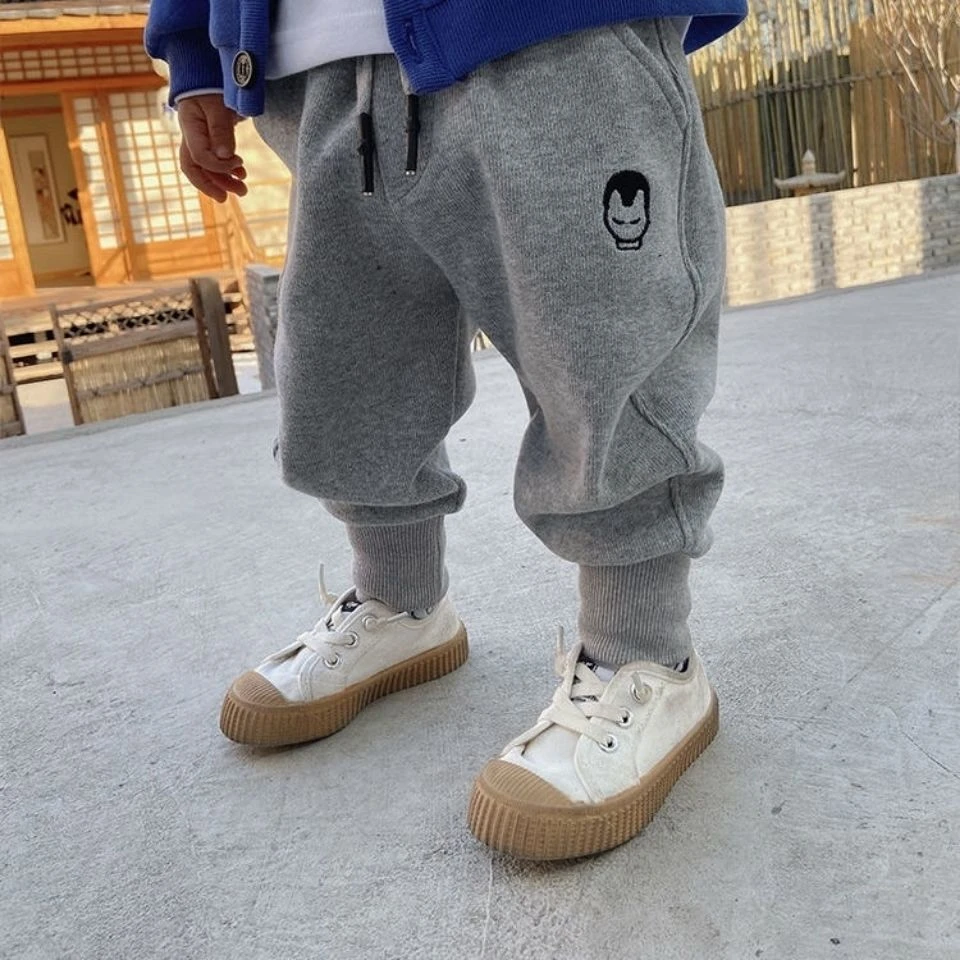 宝宝裤子春秋款男童卫裤休闲宽松运动裤小童纯棉外穿单