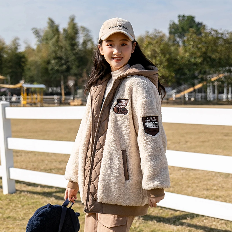 初中学生秋冬装高中生新款2022少女羊羔毛绒外套拼接加厚棉衣服
