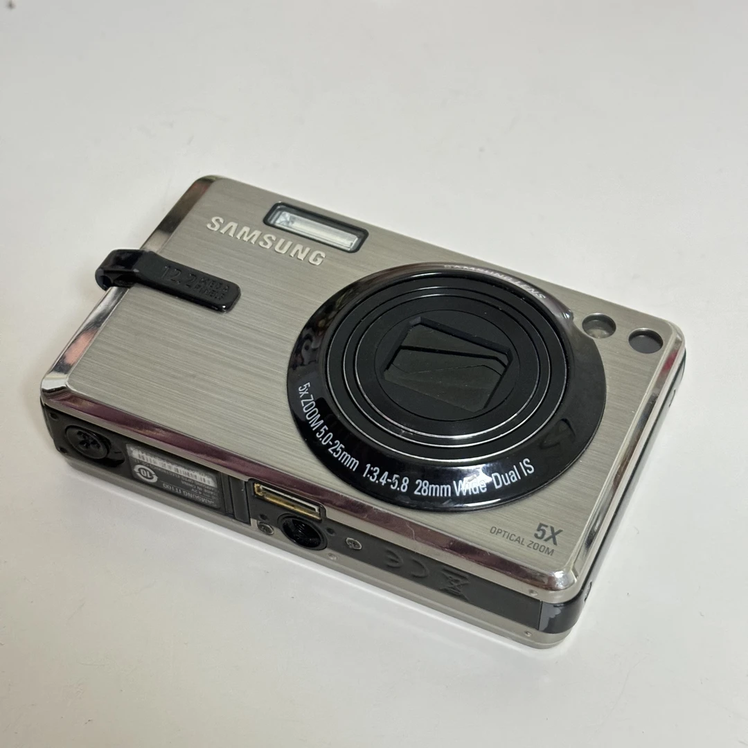9新 Samsung/三星 三星IT100 CCD复古相机 1200w像素 5倍光学变焦