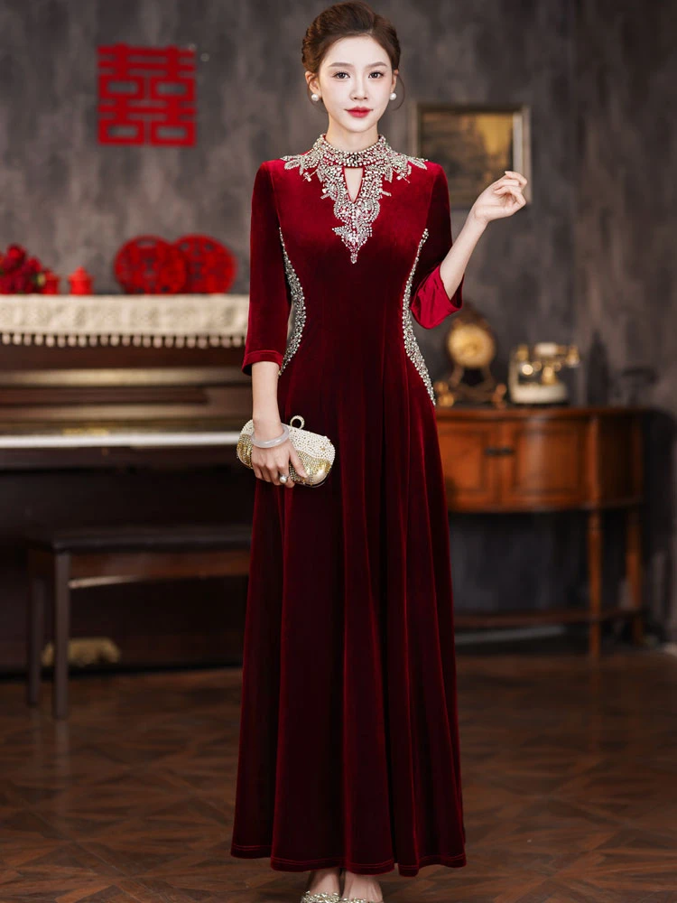 高贵旗袍裙年轻喜婆婆长款丝绒中长袖国风婚礼奢华婚庆礼服裙