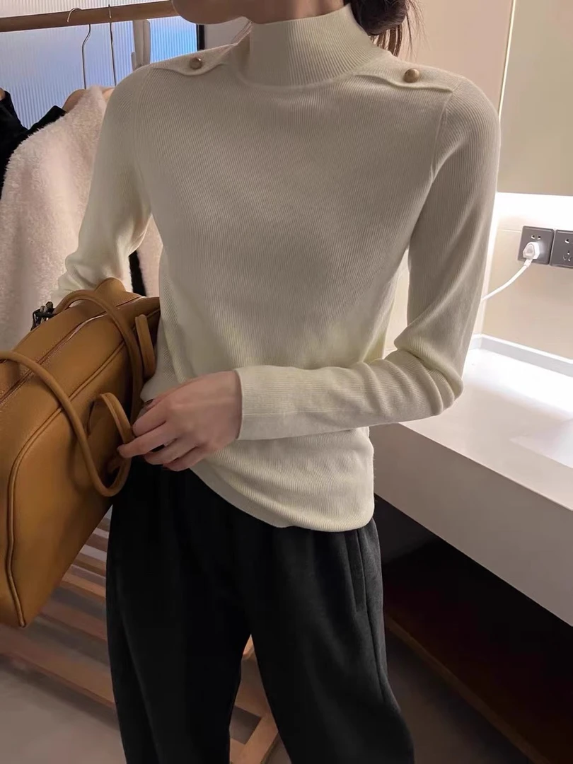 【云云精选】88195 设计感纽扣毛衣