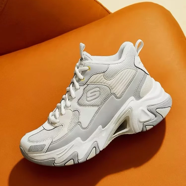 Skechers斯凯奇女户外复古跑步鞋商场同款耐磨机能风运动鞋896274