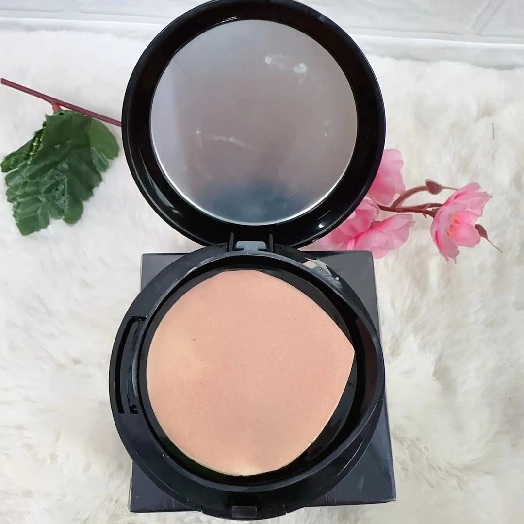 161单色光润气垫