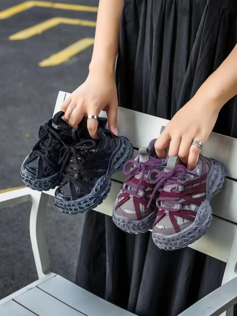 儿童运动鞋2025春秋季新款男童复古轮胎鞋女童鞋休闲脏脏老爹鞋