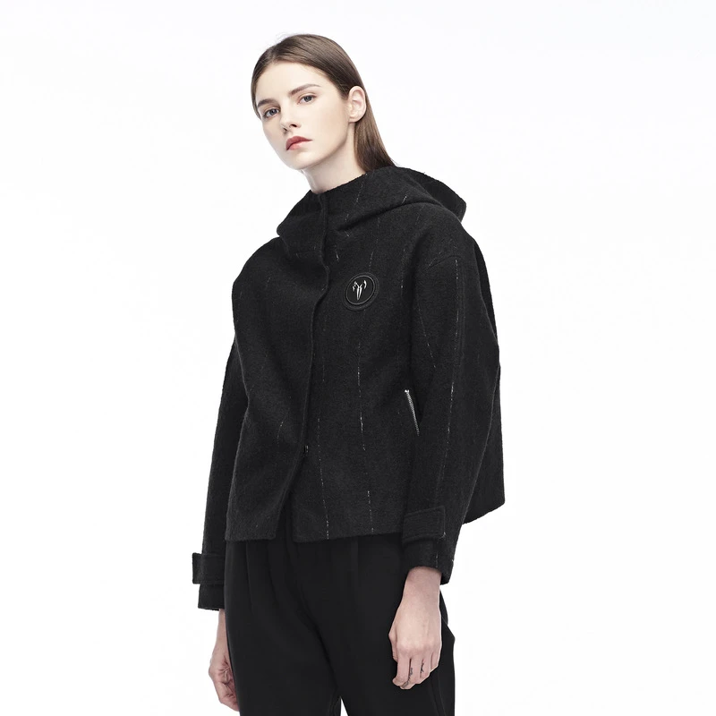 S·DEER圣迪奥女装黑4气质百搭正品显瘦休闲时尚连帽外套S18462254