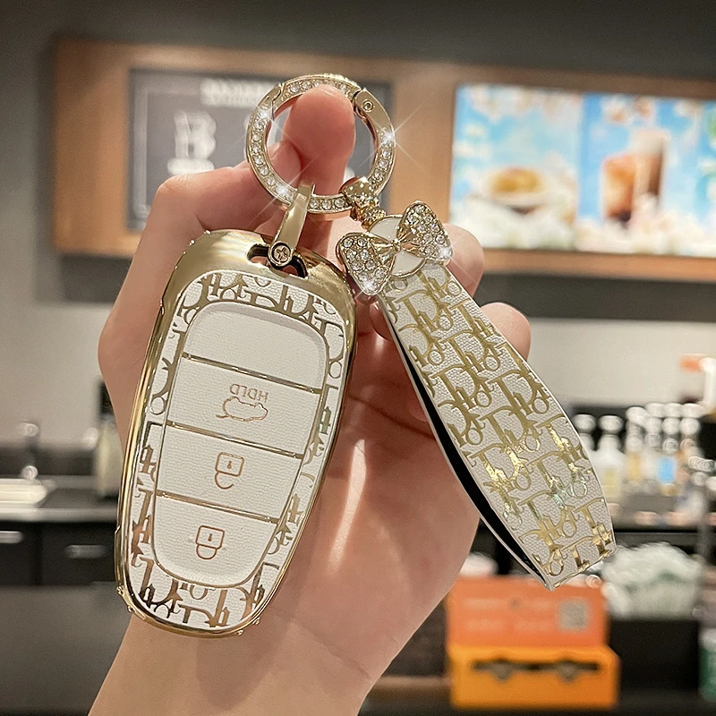 适用北京现代途胜L钥匙套第五代途胜L专用汽车用品包壳扣高档男女