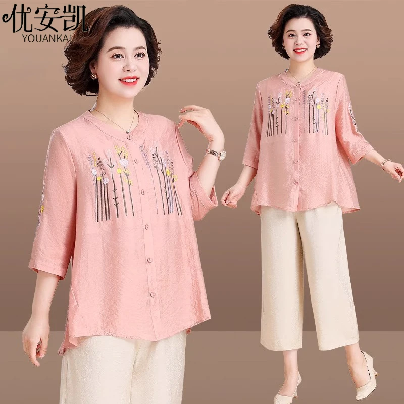 妈妈夏装套装洋气上衣2025新款中老年女装夏季七分袖绣花大码衬衫