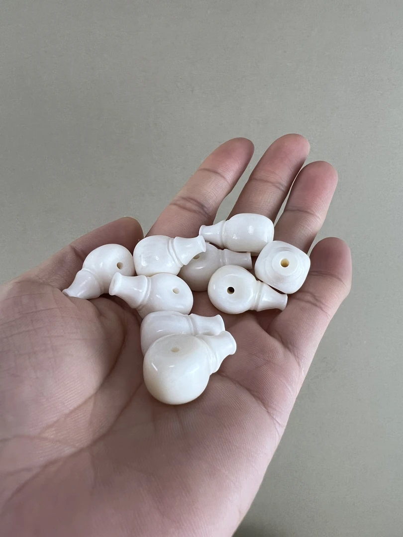 非金属皮质吊坠 养殖鹿角1.2×2.3宝瓶三通