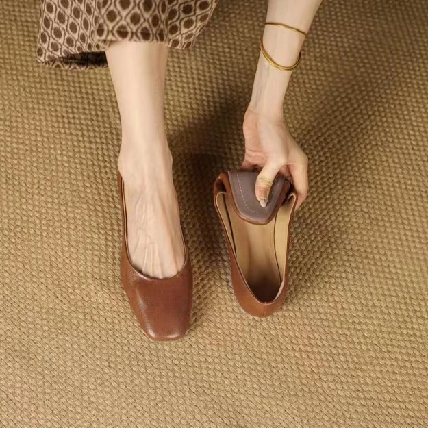 法式复古圆头复古浅口单鞋软皮软底真皮简约百搭平底小皮鞋