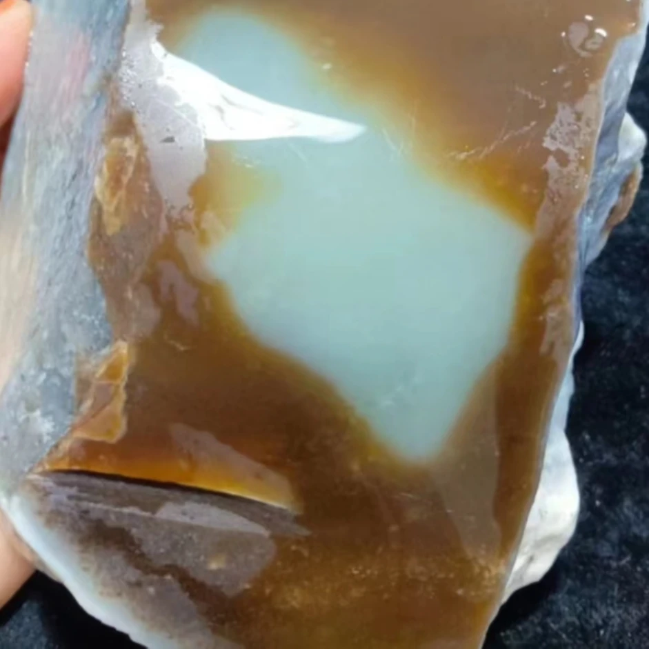 且末县红糖玉质奇石