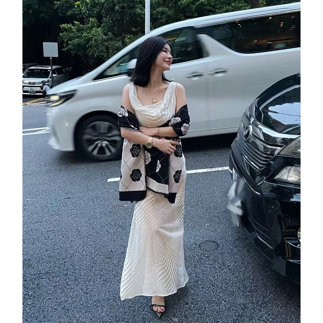 郭甜心【怦然心动】法式洋气时尚设计感小香风气质显瘦连衣裙91903