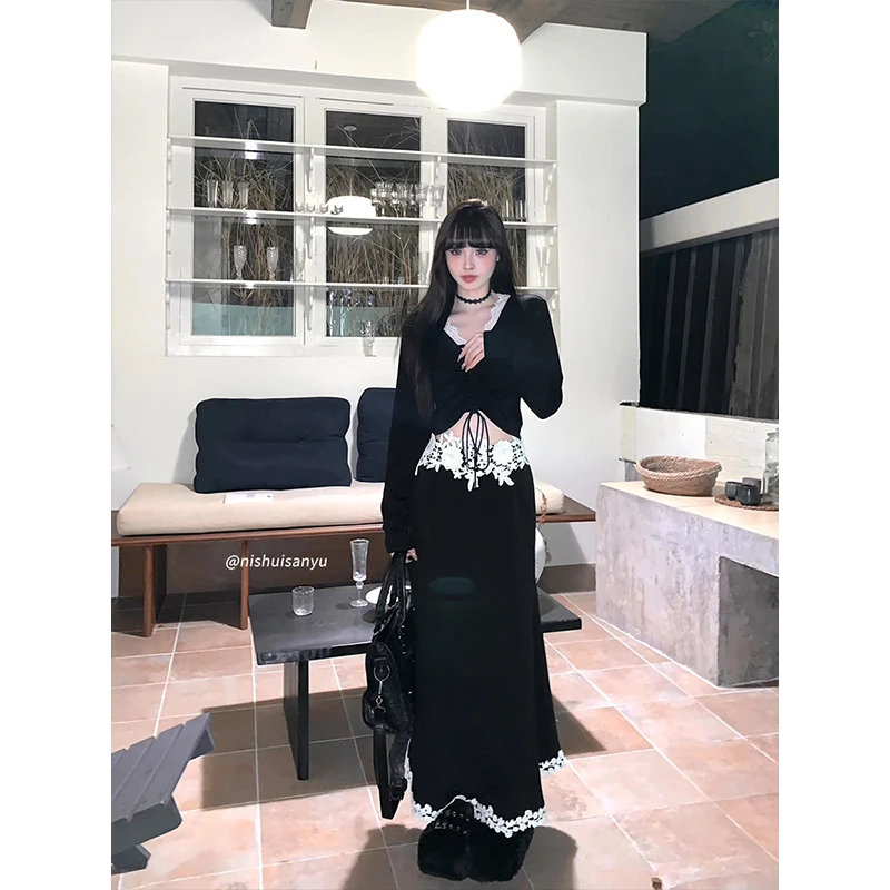 溺水三鱼【黑白蔷薇】秋冬辣妹休闲套装气质蕾丝花边拼接上衣半身裙