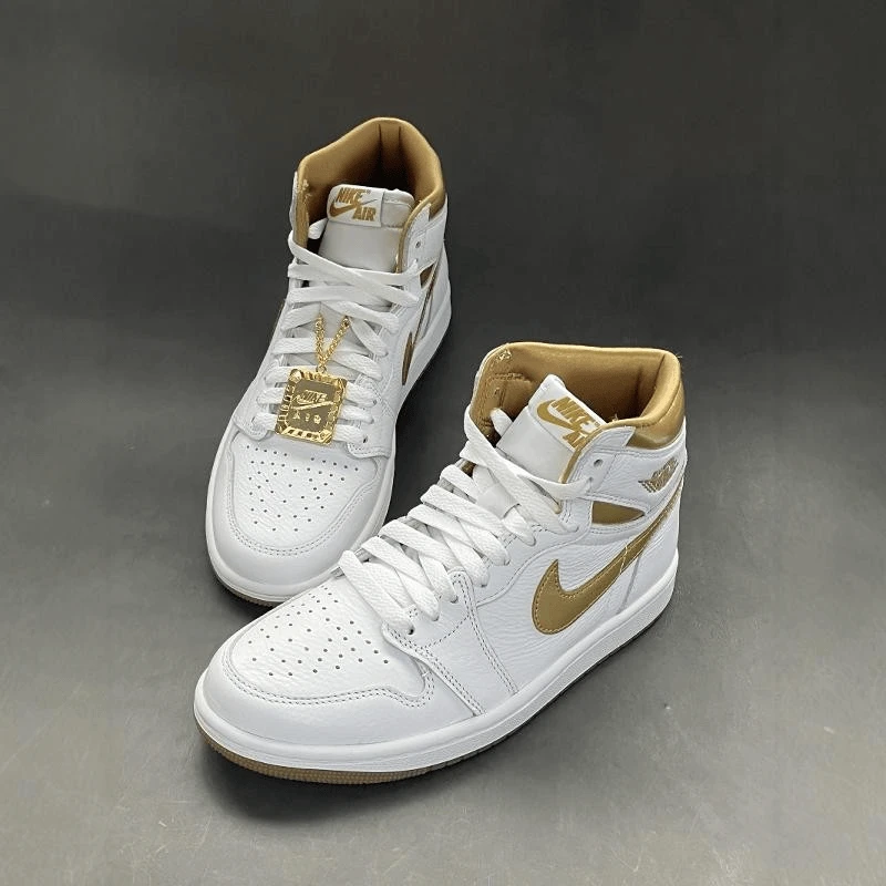 AIR JORDAN 1 LOW AJ1 白金高帮情侣经典男女同款运动鞋官方正品