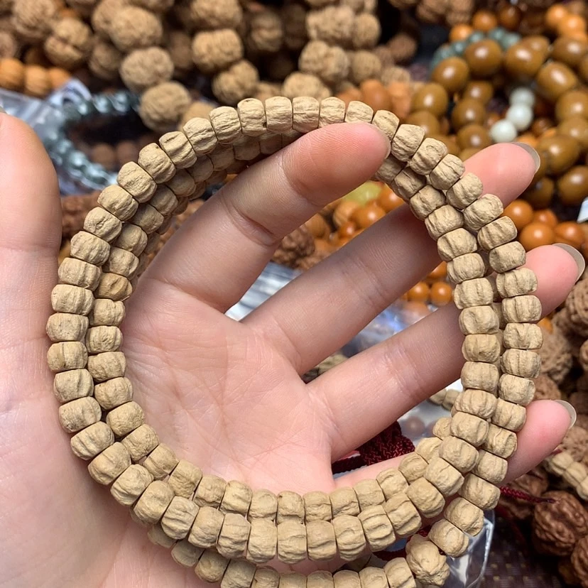 直播福利 百香籽柏香108*0.6左右百香手串佛珠精挑高油高密脖挂