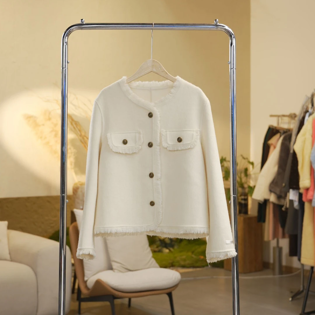 2024新款双面呢大衣女装拉毛短款小香风毛呢外套款8881