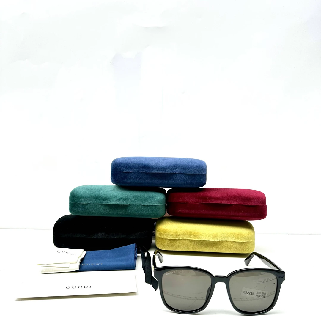 胖虎奥斯汀/古驰/99新/公价2950/饰品/眼镜/882407070055