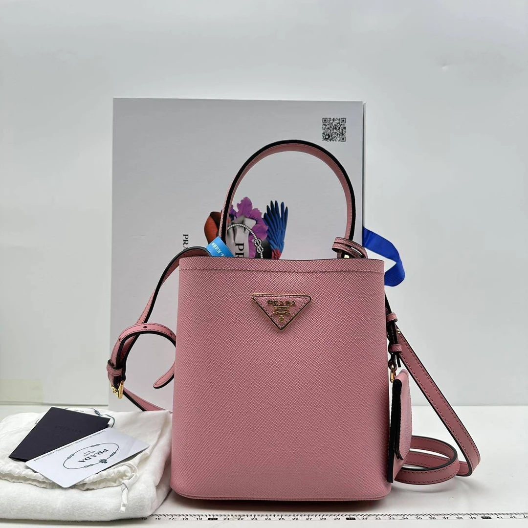 胖虎曼曼/普拉达/95新/公价0/箱包/两用包/312408190002