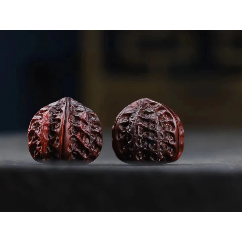 印度小叶紫檀核桃手把件保健球木质工艺品纯手工修光雕刻文玩