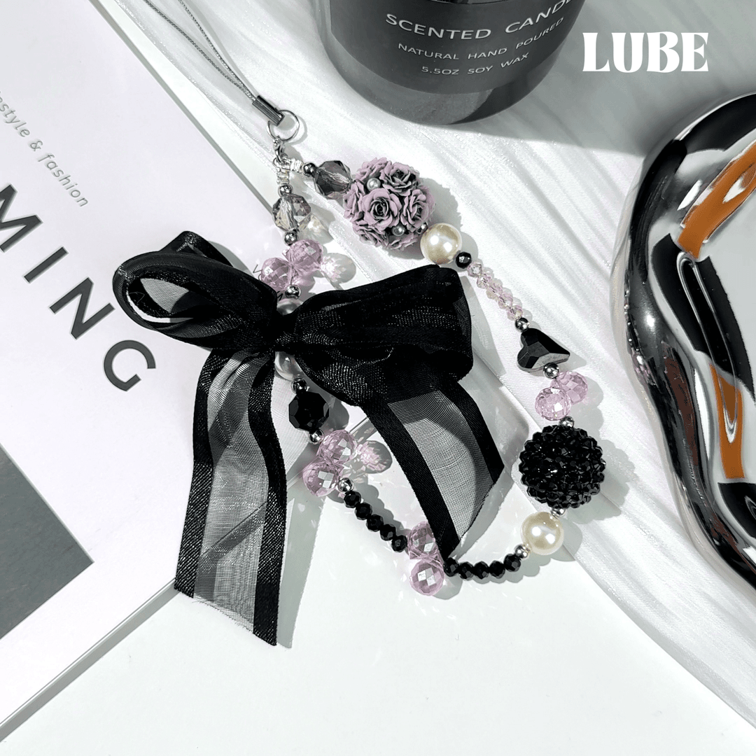 【蝴蝶结小香】歪歪高定手工串珠手机链适用于安卓苹果手机壳