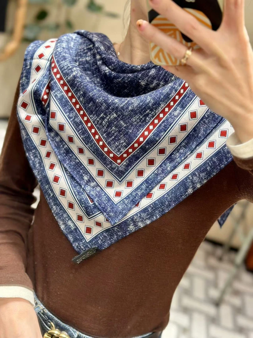 Hongxi Scarves/鸿晰丝巾丝毛双面牛仔情缘60方巾时尚百搭B341