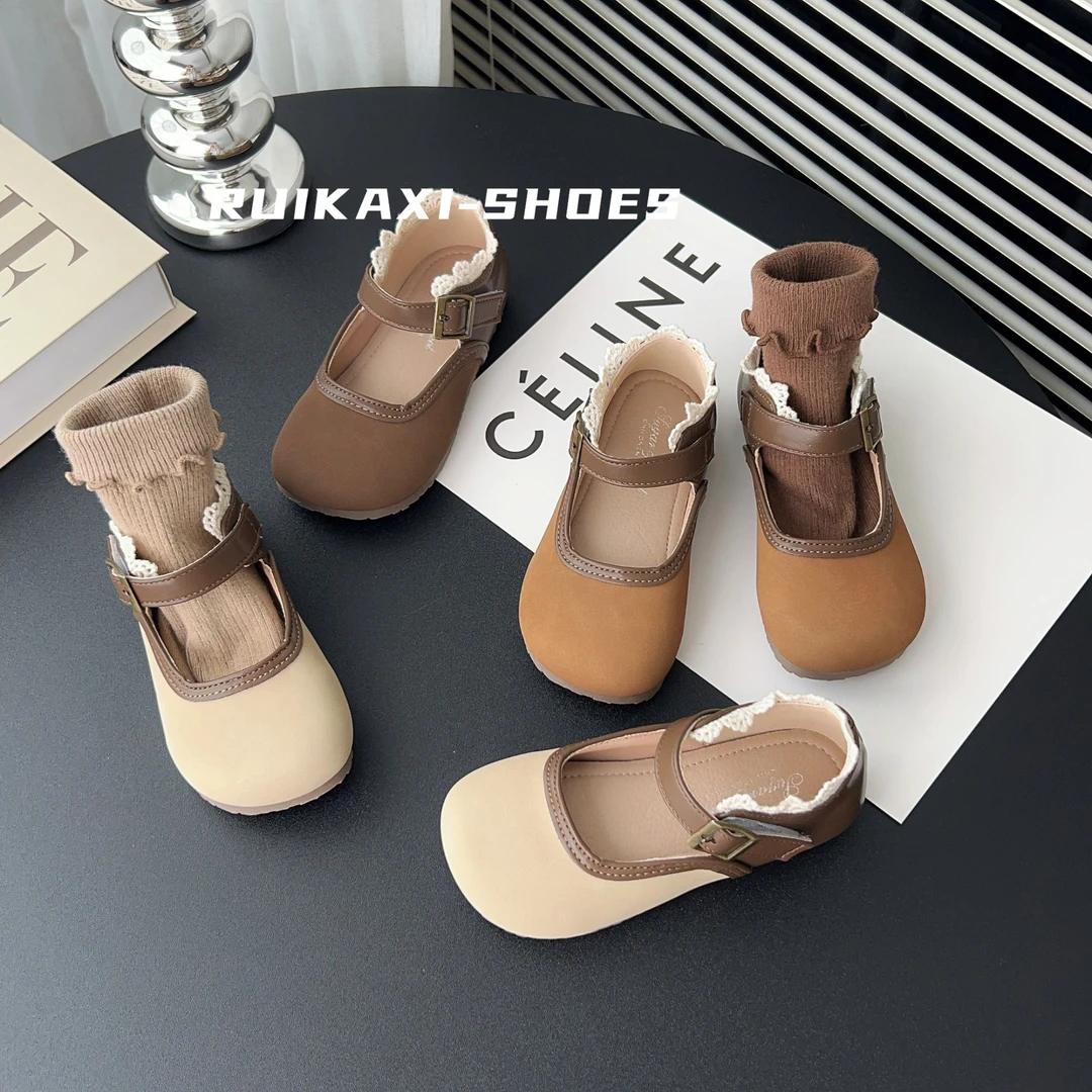 【瑞卡希原創設計】女童单鞋2024春秋新款儿童平底软底小皮鞋勃肯鞋