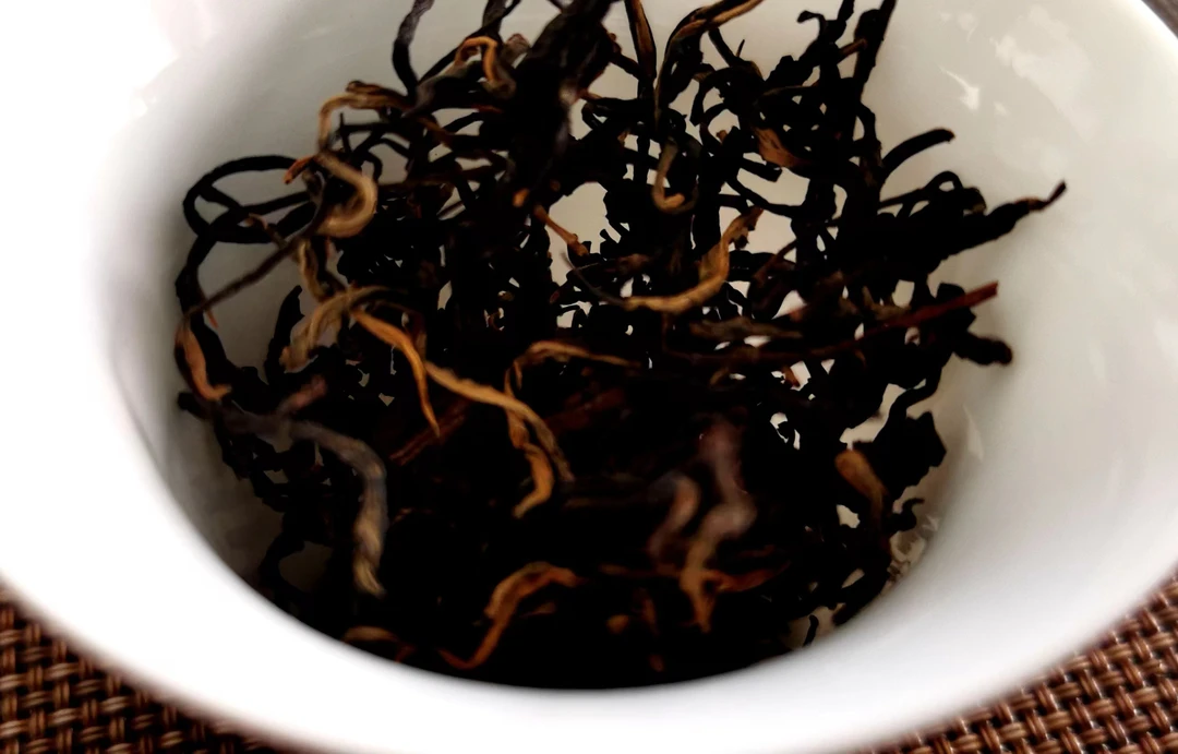 2025年帕沙头春晒红  100克  散茶