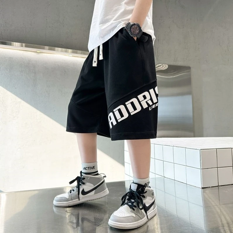 男童中裤薄款运动休闲裤2025新款中大童夏款男孩帅气宽松五分裤子