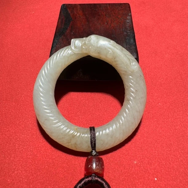 清晚期绞丝玉龙—HBG116355