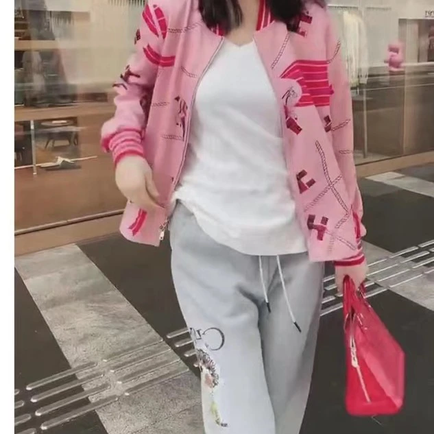 2025早春新款网红爆款女时尚洋气时髦小个子外套女士夹克印花