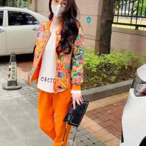 2022抖音网红同款橘色印花韩版秋冬季新款小个子棉服外套简约风潮