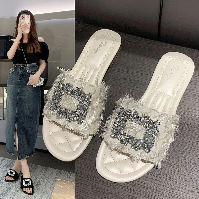 高级感网红外穿拖鞋女2025年夏季新款百搭时尚平底软沙滩凉拖鞋潮