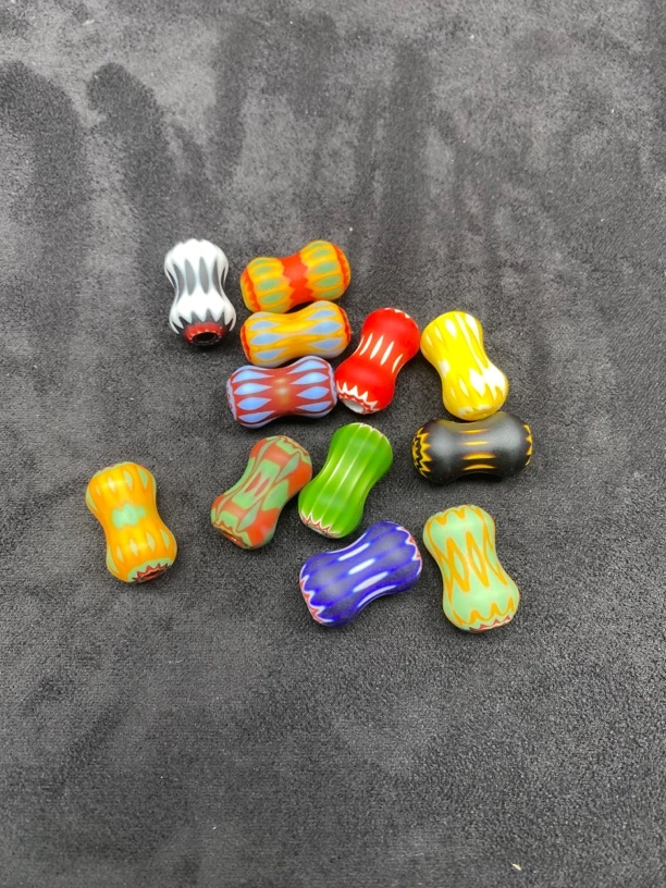 意大利雪弗莱琉璃（约21mmX12mm)（颜色随机发货）