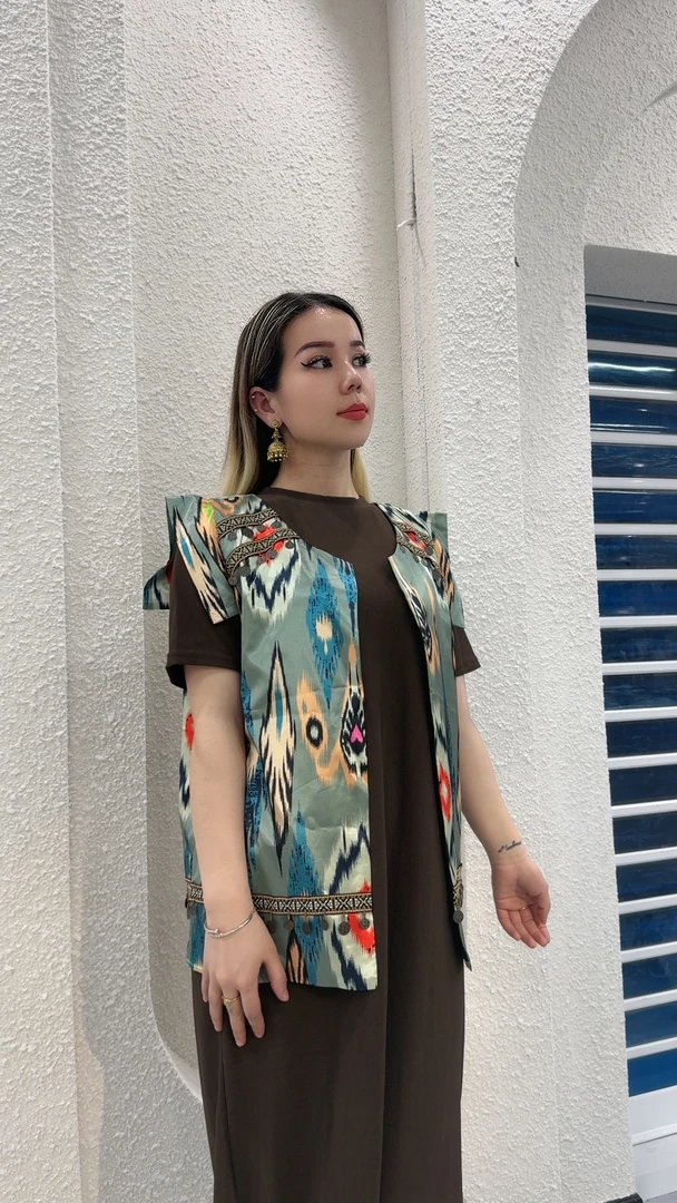 艾特莱斯马甲 大码 气质时尚夏季复古民族风提花