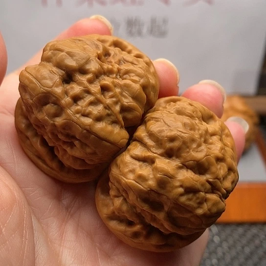 【闪购商品】文玩核桃吊坠边43左右