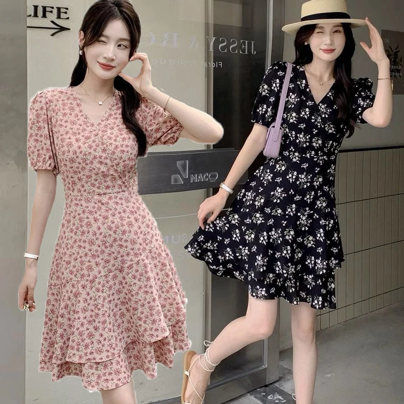 碎花连衣裙女2025年夏季新款洋气收腰减龄中长款宽松显瘦气质裙子