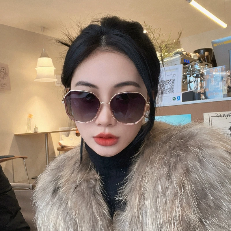 韩版渐变色女款开车驾驶墨镜潮小脸偏光防紫外线遮阳高级感太阳镜